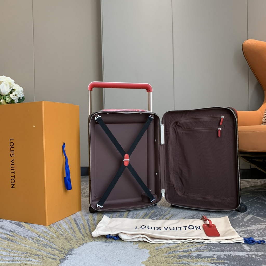 Louis Vuitton M20200 Horizon 55 Monogram Canvas