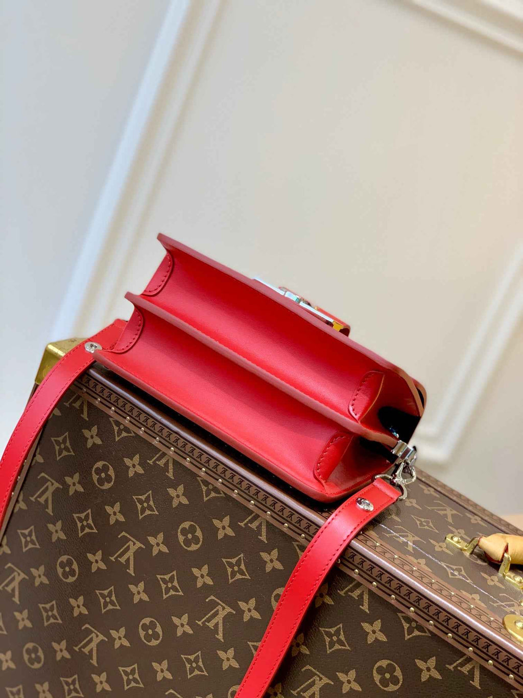 Louis Vuitton M20359 Mini Dauphine Shoulder bag Red