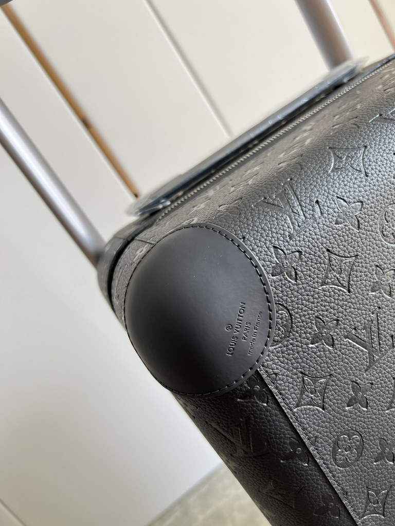 Louis Vuitton M20438 Horizon 55 Taurillon Monogram Travel Bag