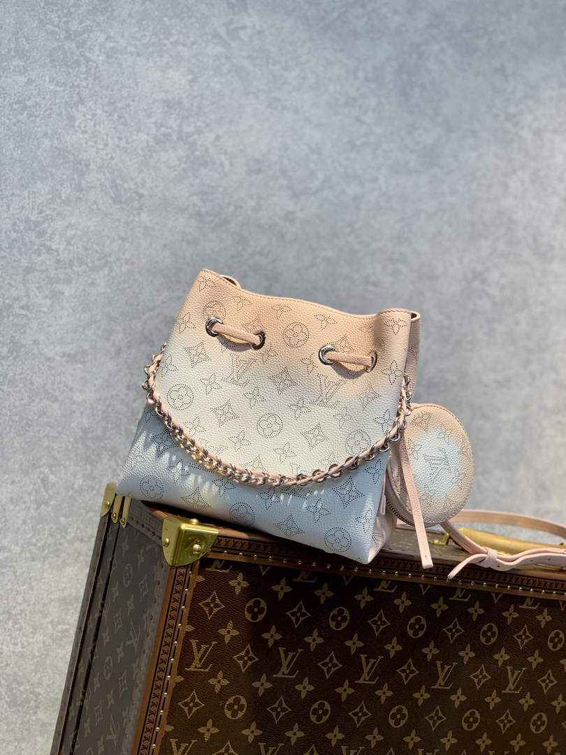 Louis Vuitton M59939 Bella Bag Mahina Leather Lilas Purple