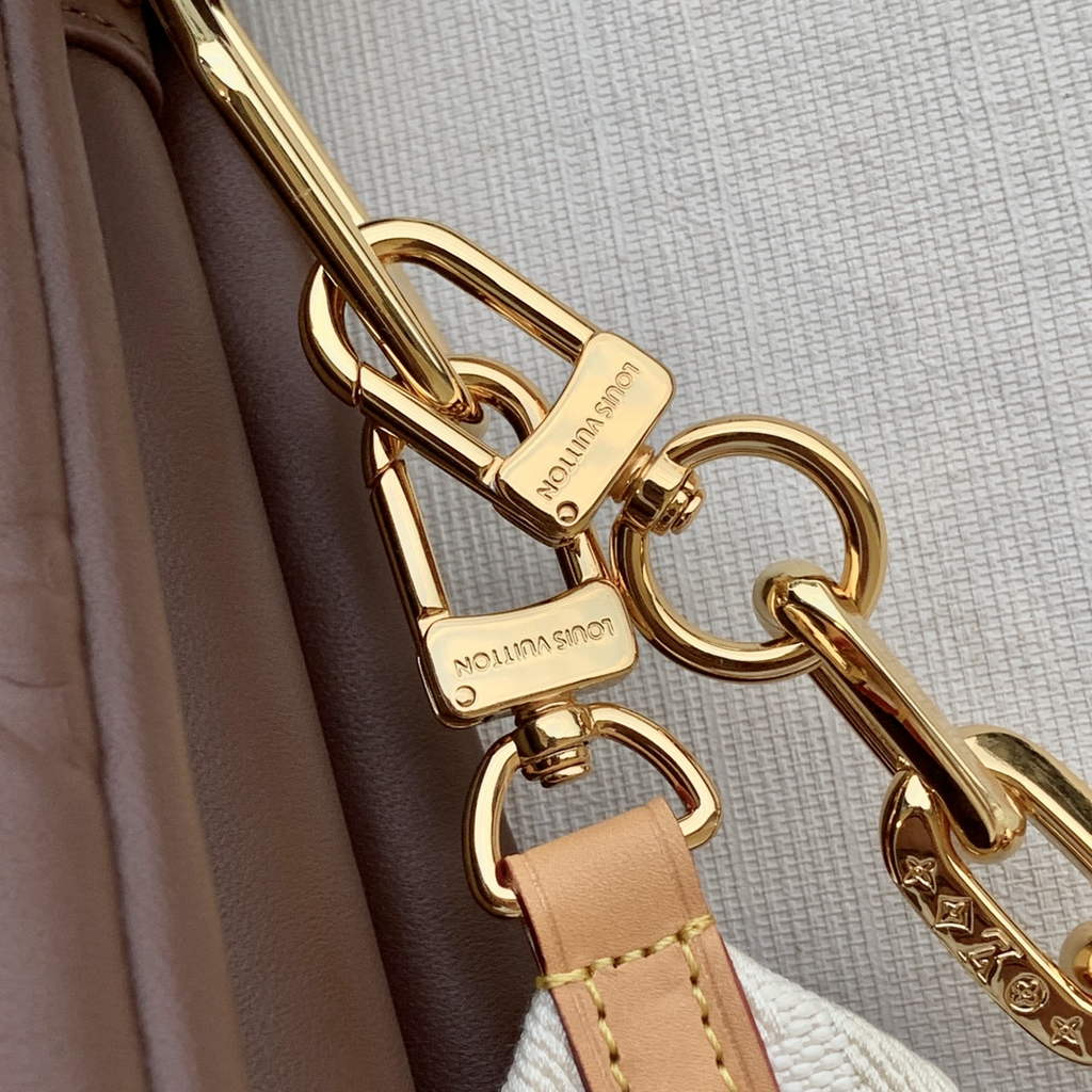 Louis Vuitton M20574 Coussin BB Handbag Lambskin Brown - Default Title - View 5