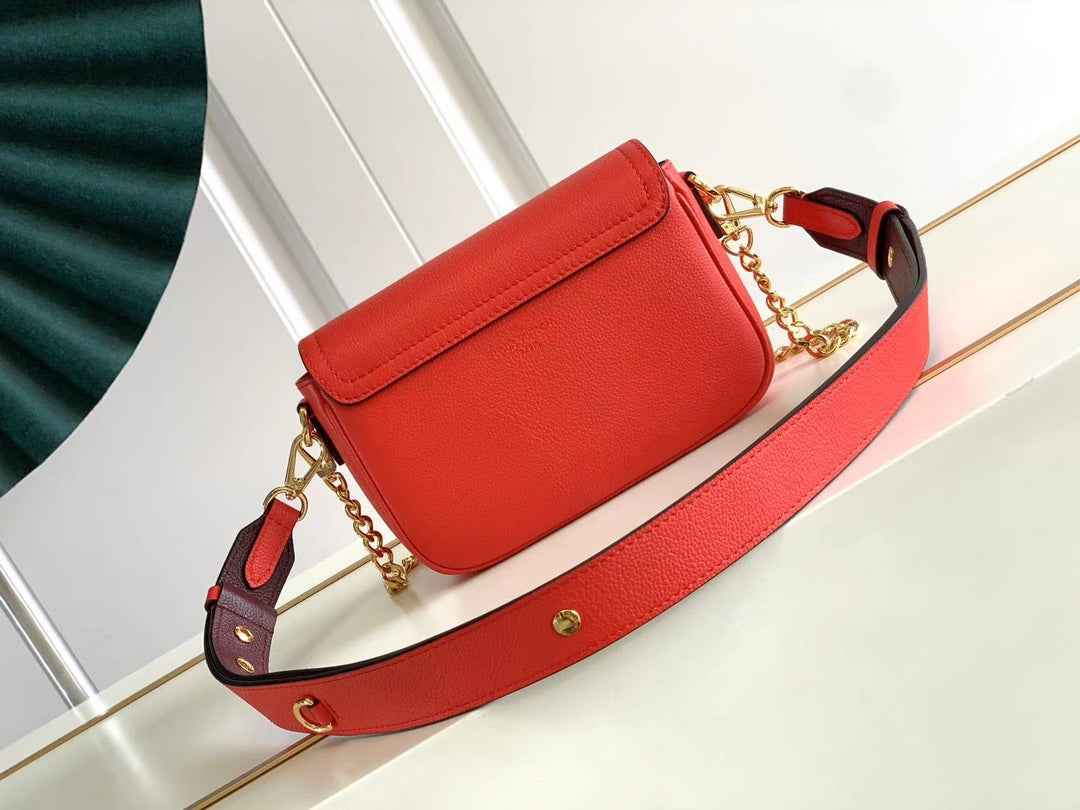 Louis Vuitton M20614 Lockme Tender Handbag Red