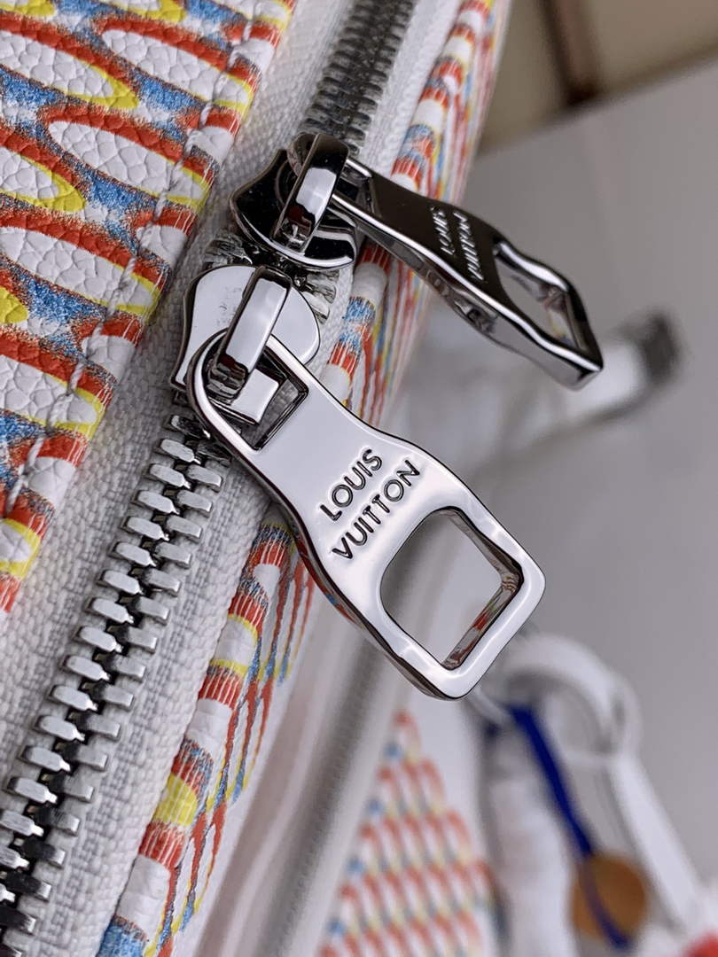 Louis Vuitton M20664 Racer backpack White leather