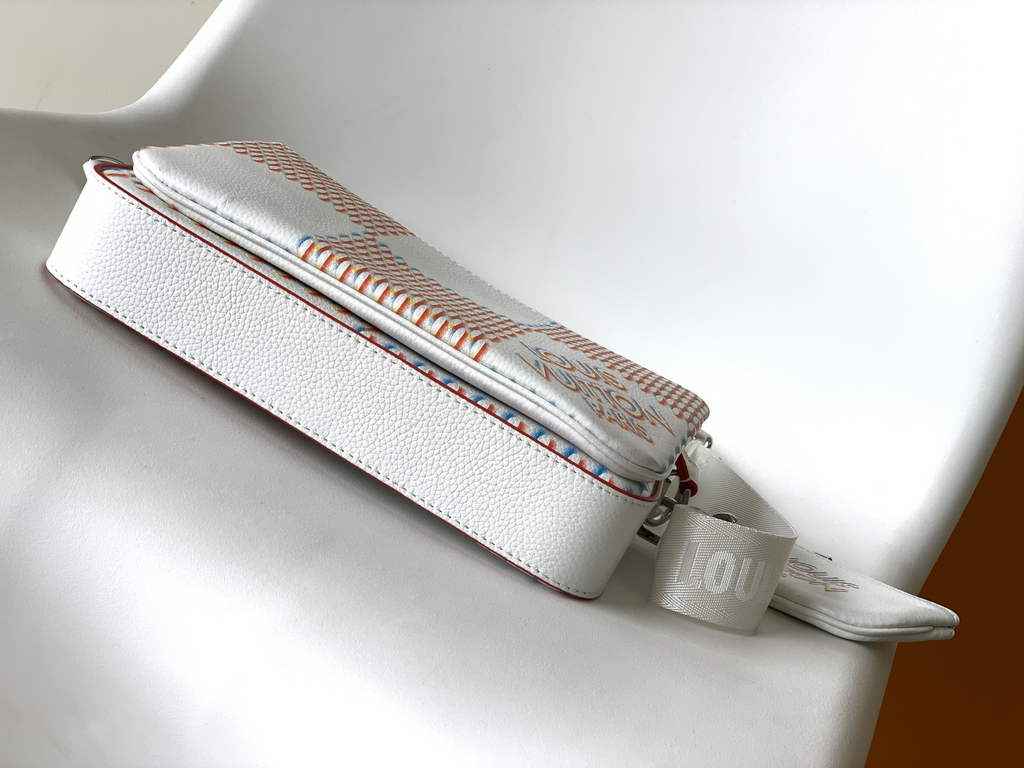 Louis Vuitton M20665 Trio Messenger Other Leathers