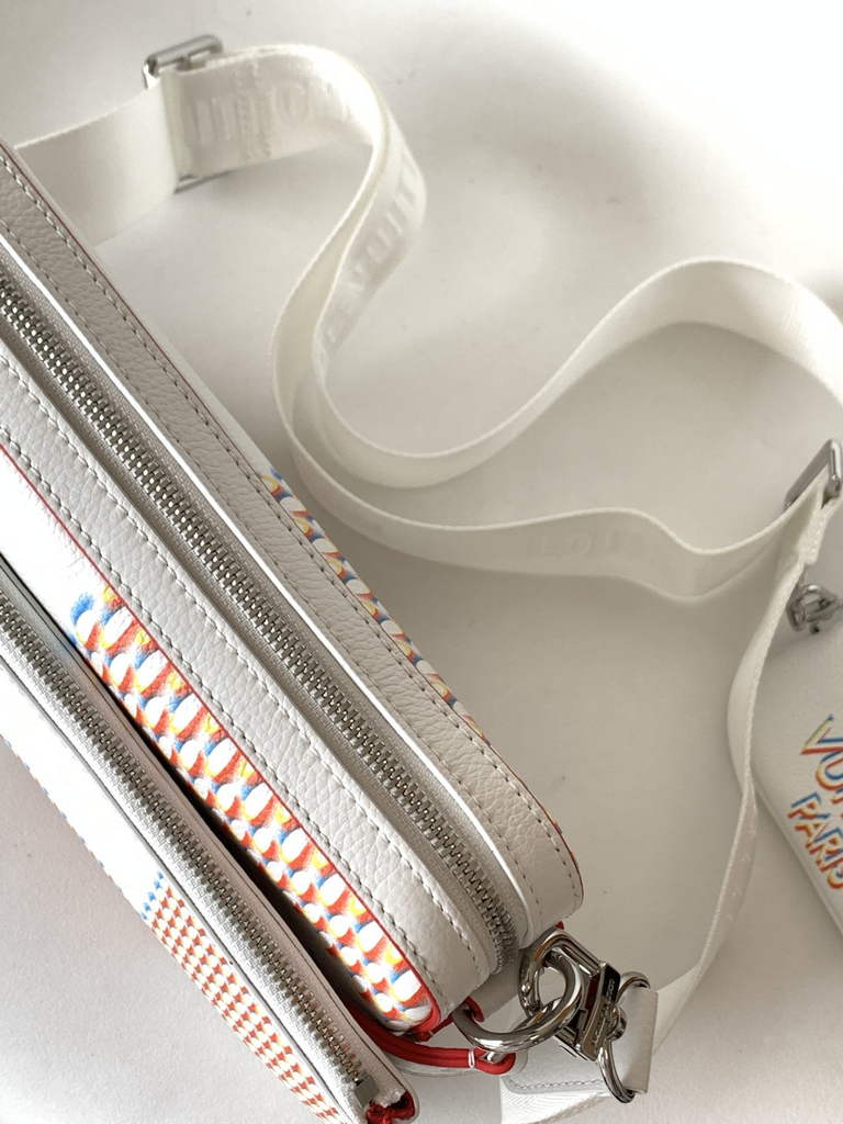 Louis Vuitton M20665 Trio Messenger Other Leathers