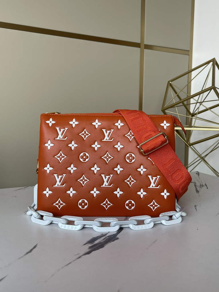 Louis Vuitton M20761 Coussin PM Handbag Lambskin Brown - Default Title - View 2