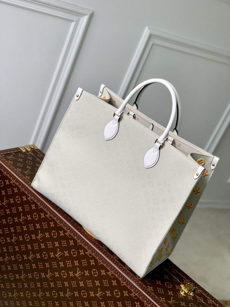 Louis Vuitton M20815 OnTheGo GM Tote Bag Yellow - Default Title - View 2