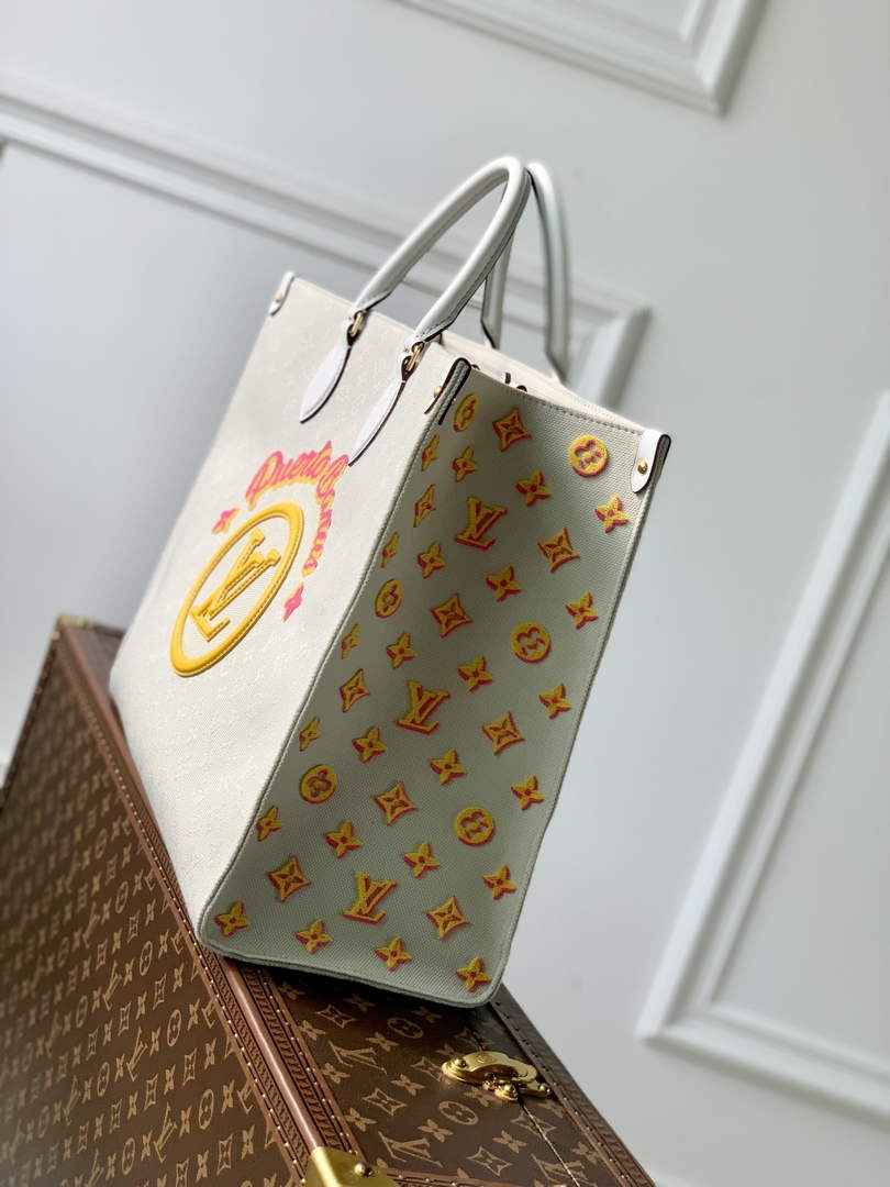 Louis Vuitton M20815 OnTheGo GM Tote Bag Yellow - Default Title - View 3