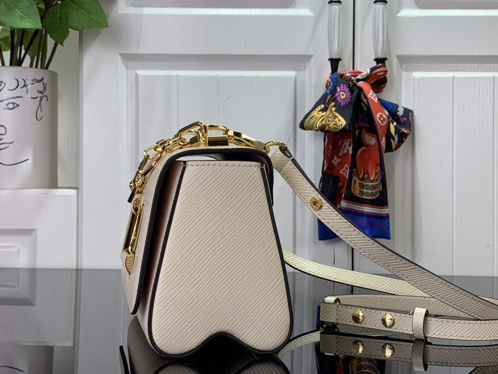 Louis Vuitton M20840 Twist PM Bag Epi Leather White - Default Title - View 4