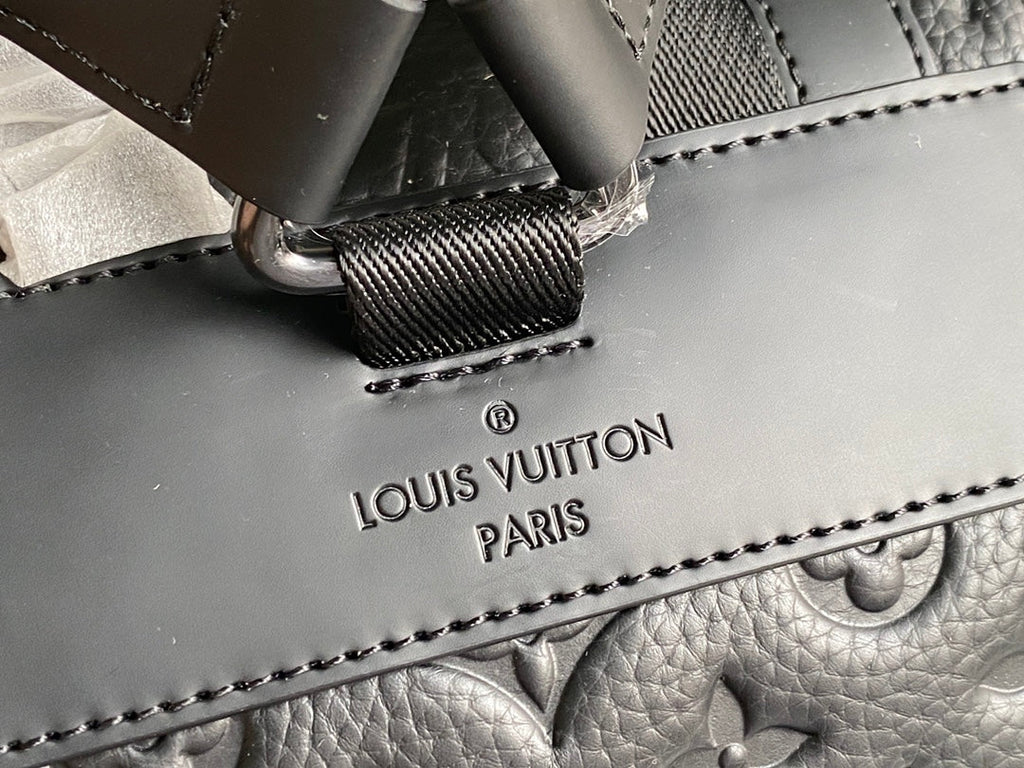 Louis Vuitton M20899 Christopher Backpack PM Leather Black