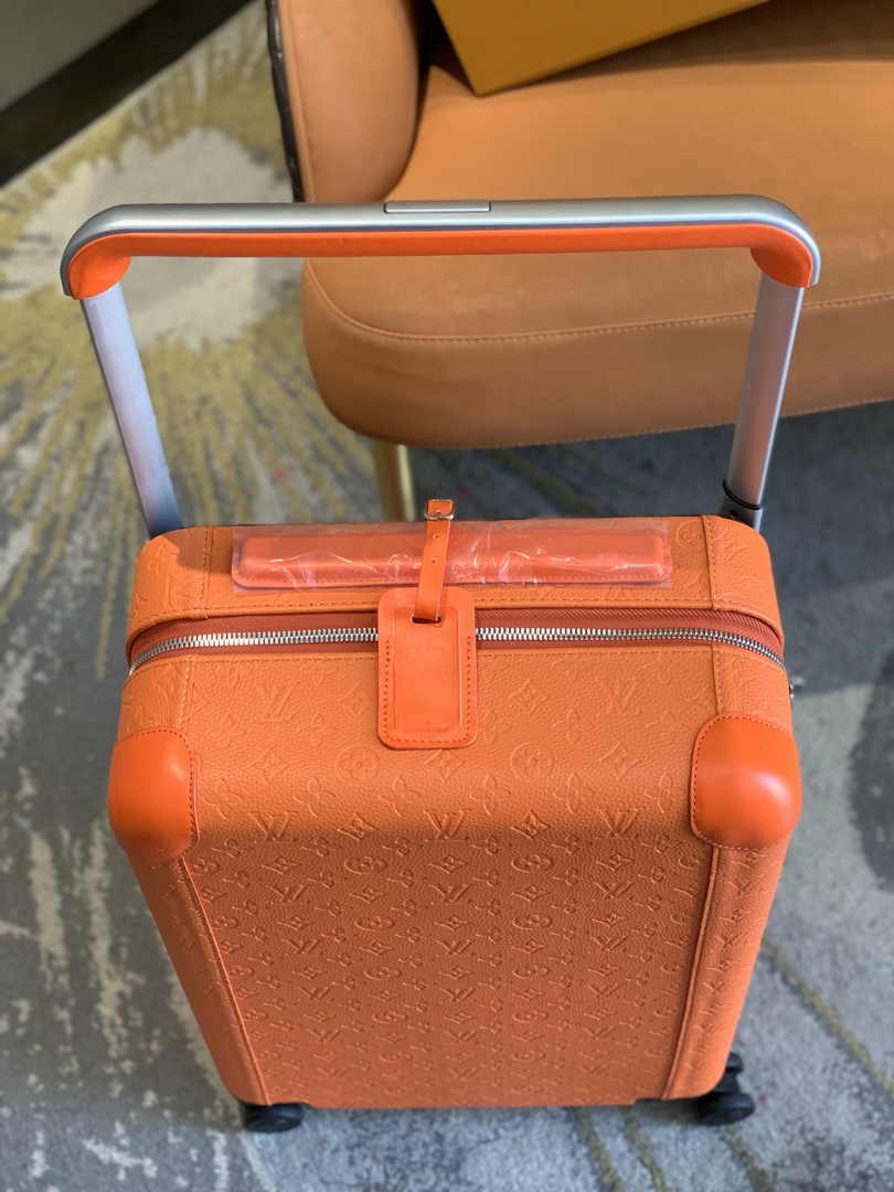 Louis Vuitton M20935 Horizon 55 Taurillon Monogram Travel Bag