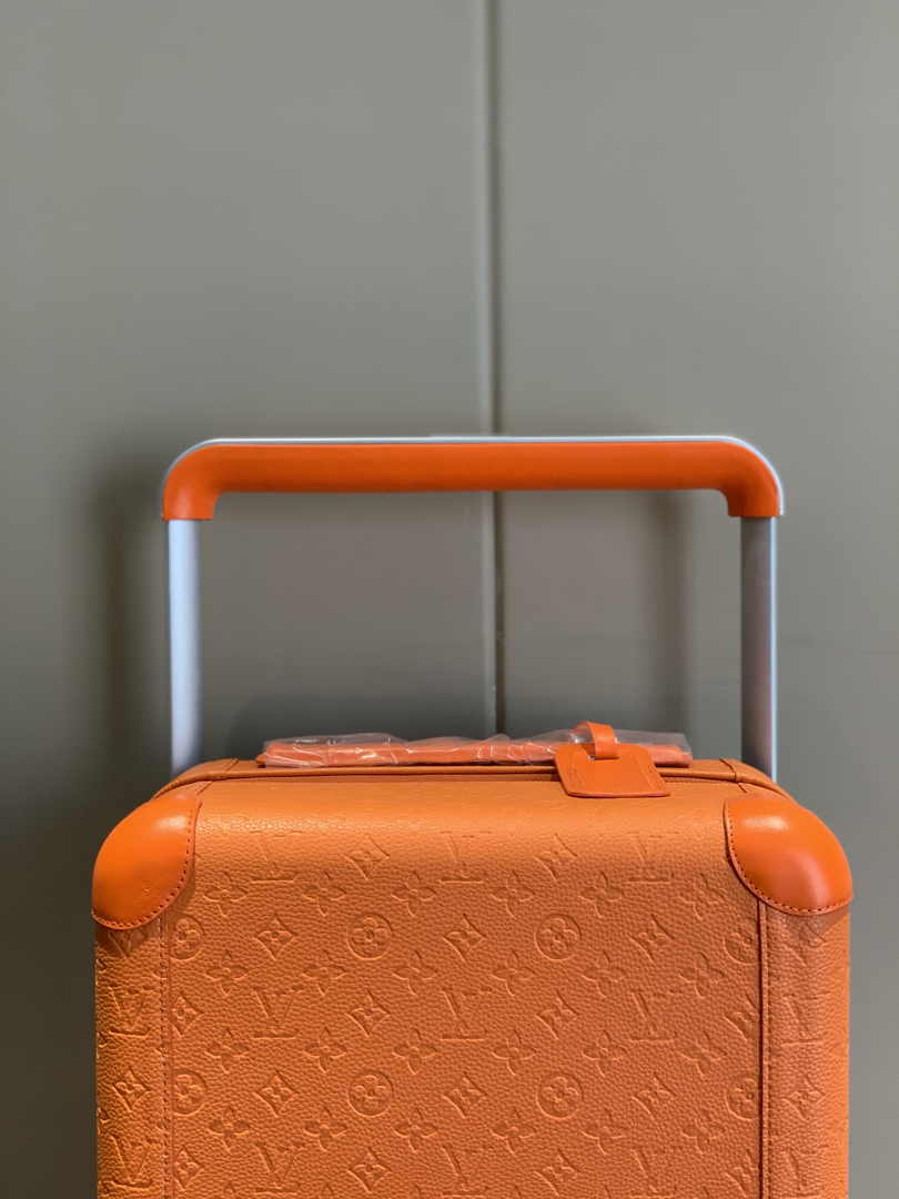 Louis Vuitton M20935 Horizon 55 Taurillon Monogram Travel Bag