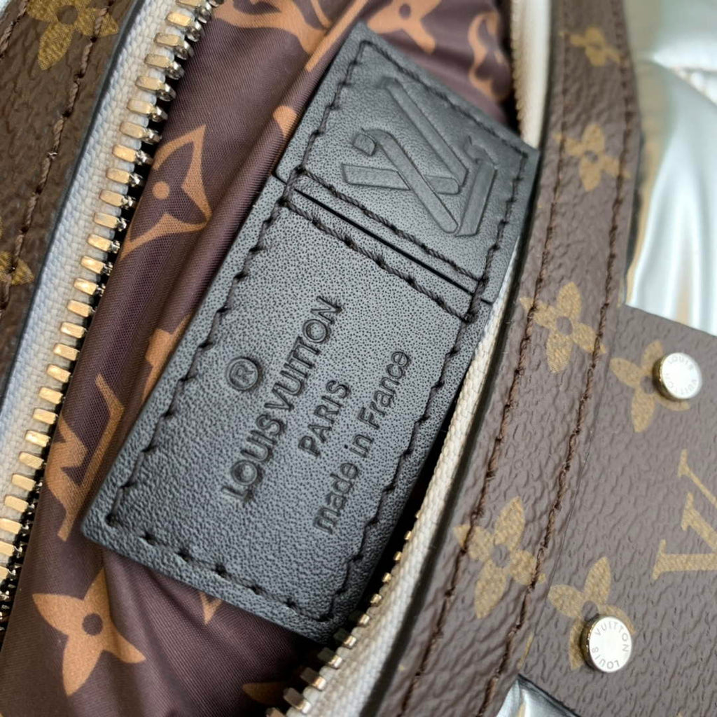 Louis Vuitton M20971 Maxi Bumbag Other Monogram Canvas