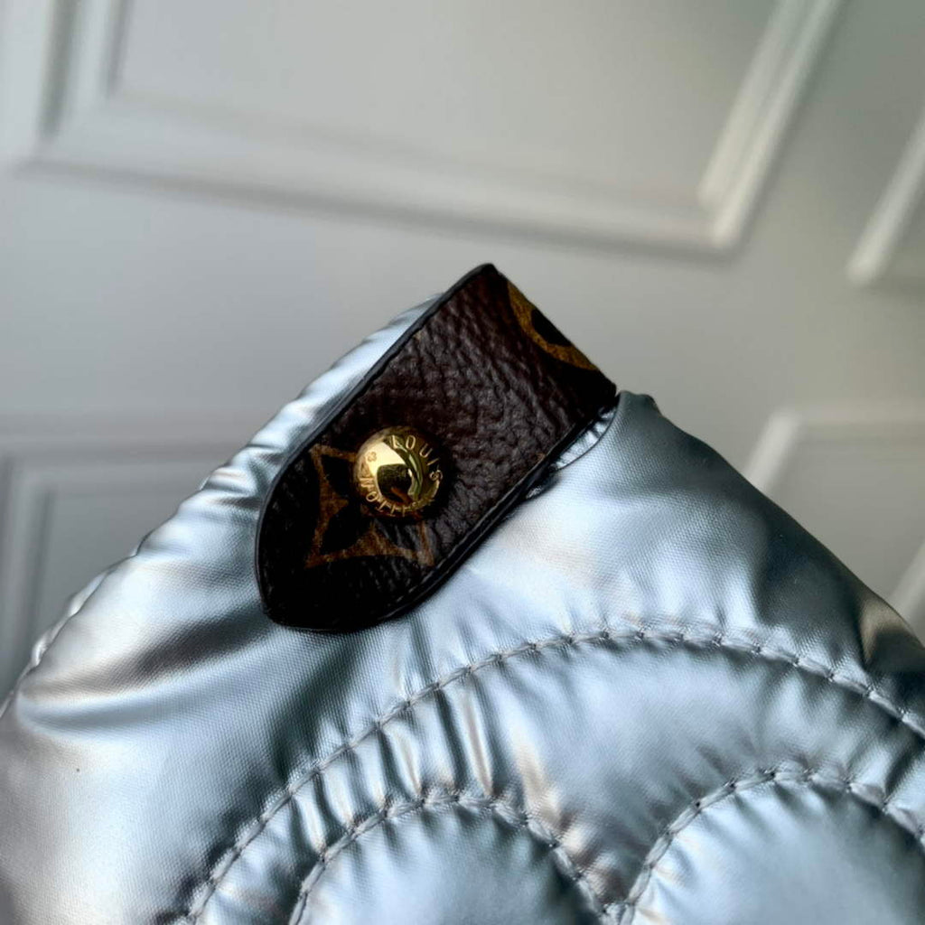 Louis Vuitton M21053 OnTheGo GM Tote Bag Nylon Silver - Default Title - View 5