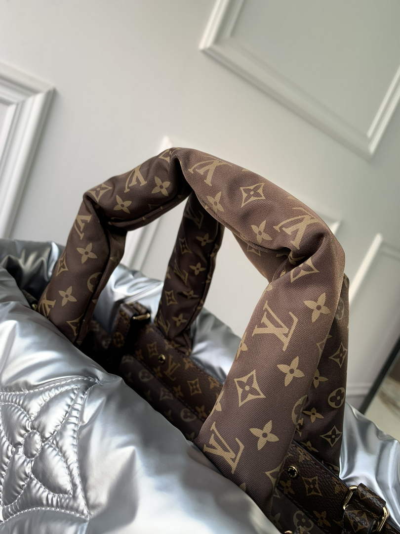 Louis Vuitton M21053 OnTheGo GM Tote Bag Nylon Silver - Default Title - View 9