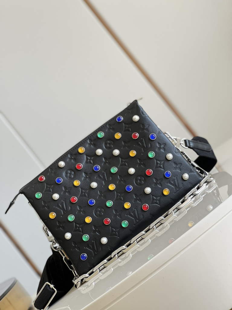 Louis Vuitton M22429 Coussin BB Handbag Calfskin Leather Black - Default Title - View 2