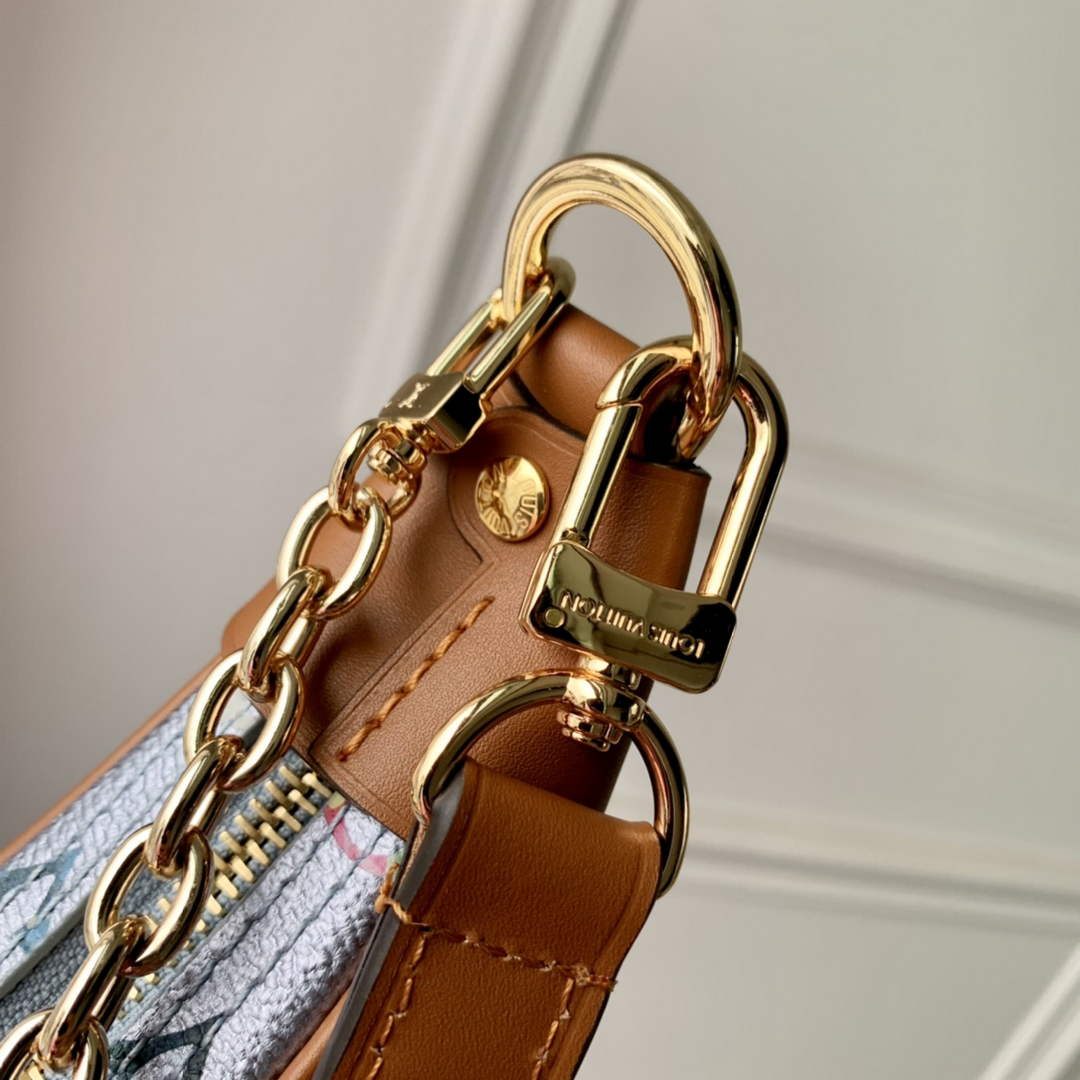 Louis Vuitton M21183 Loop Blue - Default Title - View 7