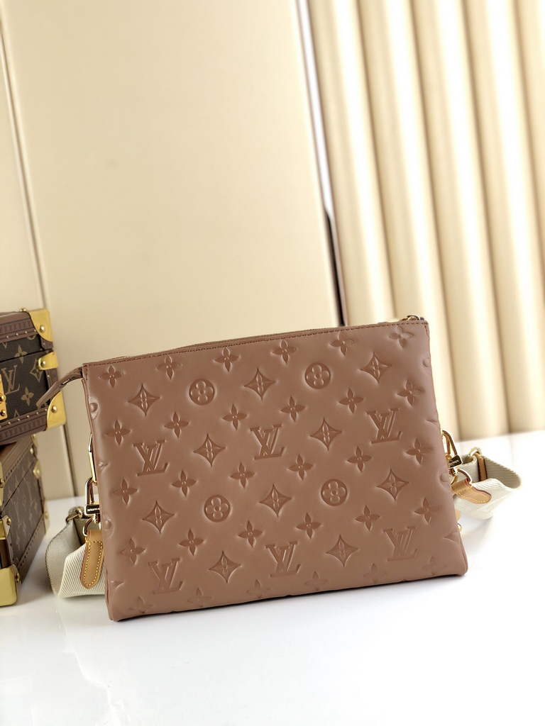 Louis Vuitton M21263 Coussin PM Handbag Lambskin Taupe - Default Title - View 4