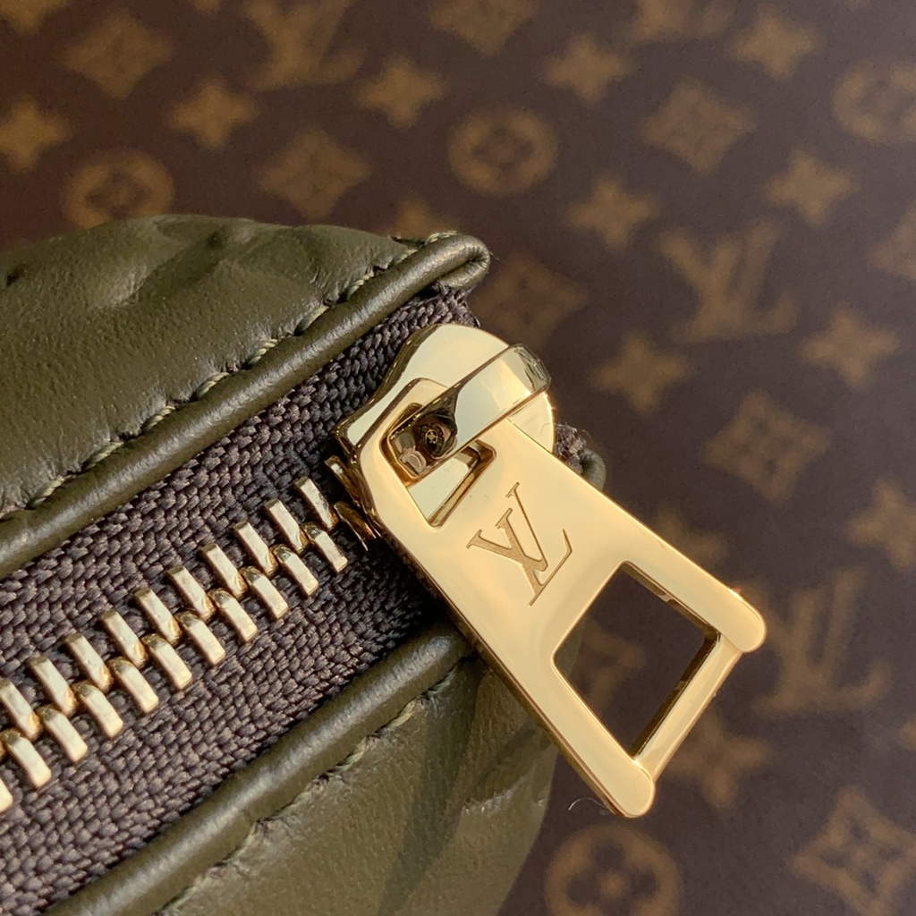 Louis Vuitton M21281 Coussin MM Shoulder Handbags Lambskin Khaki - Default Title - View 4