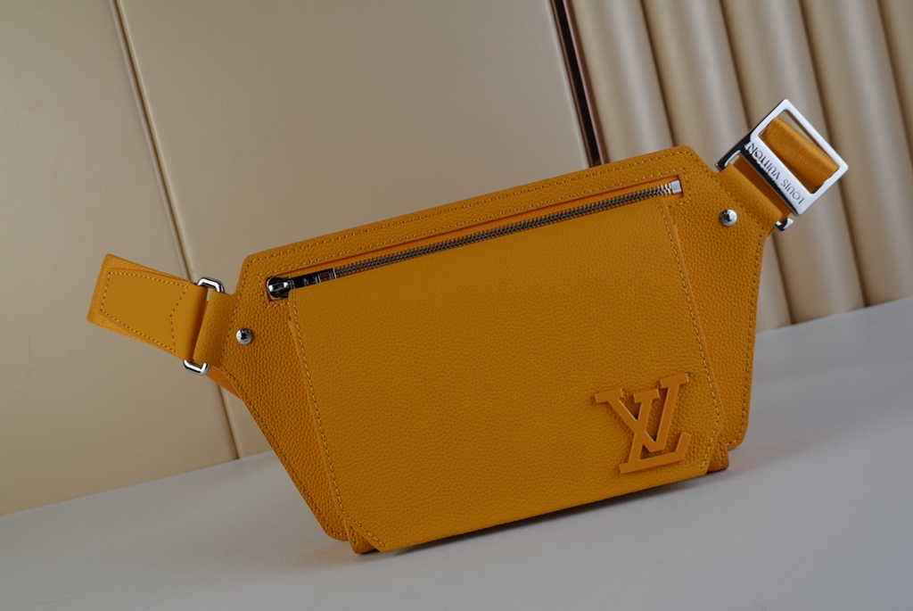 Louis Vuitton M21419 Takeoff Slingbag LV Aerogram Men Yellow
