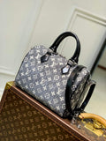 Louis Vuitton M21464 Speedy Bandoulière 25 Gray