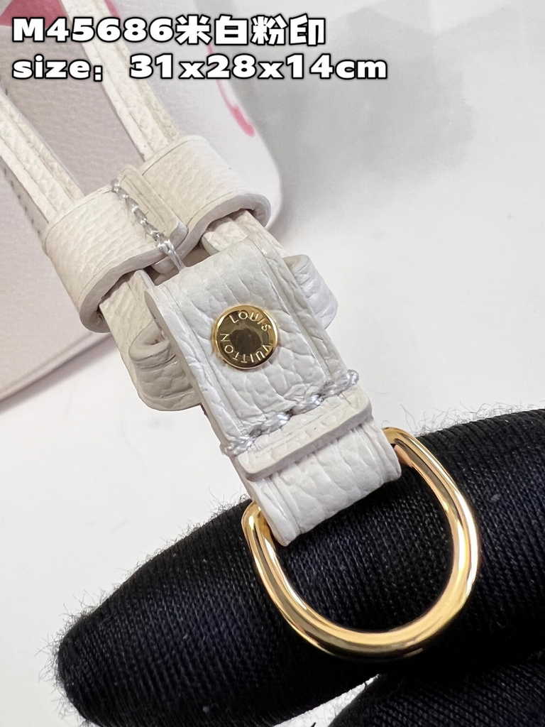 Louis Vuitton M21579 Neverfull MM Bag Monogram Empreinte Leather