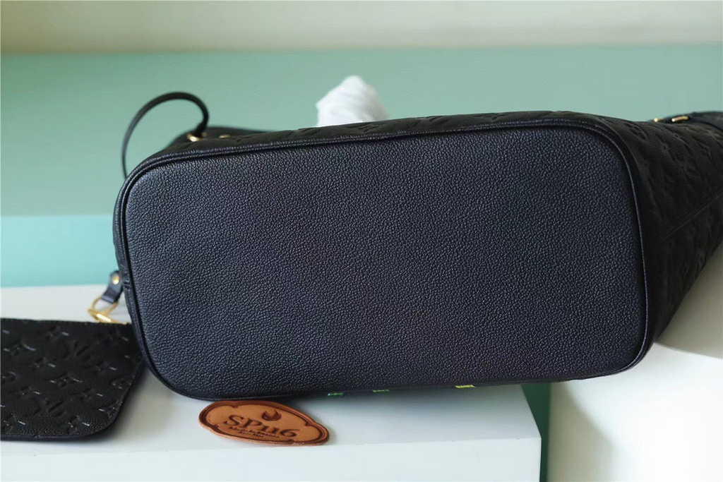 Louis Vuitton M21733 LV x YK Neverfull MM Monogram black Leather