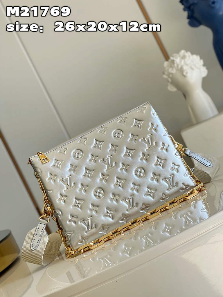 Louis Vuitton M21769 Coussin PM Handbag Lambskin Silver - Default Title - View 2