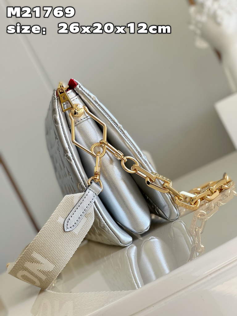 Louis Vuitton M21769 Coussin PM Handbag Lambskin Silver - Default Title - View 3