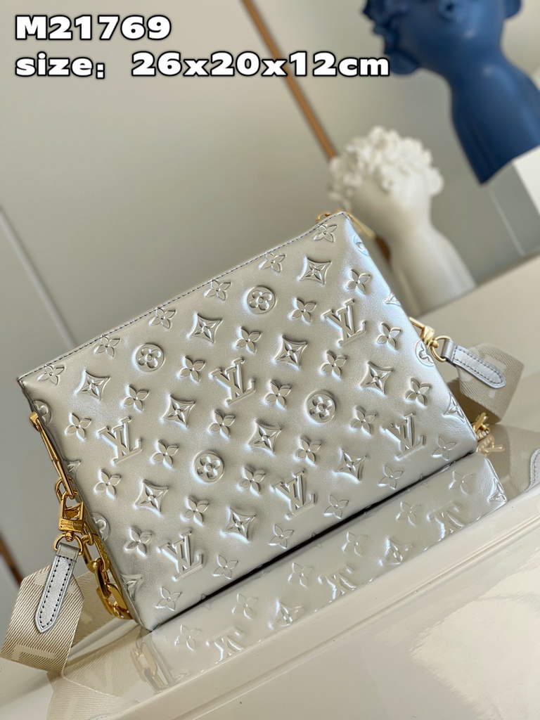 Louis Vuitton M21769 Coussin PM Handbag Lambskin Silver - Default Title - View 4