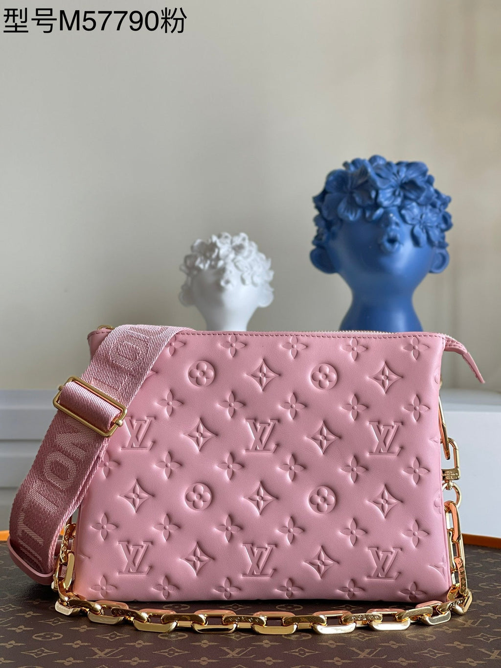Louis Vuitton M21773 Coussin PM Handbag Lambskin Pink - Default Title - View 1