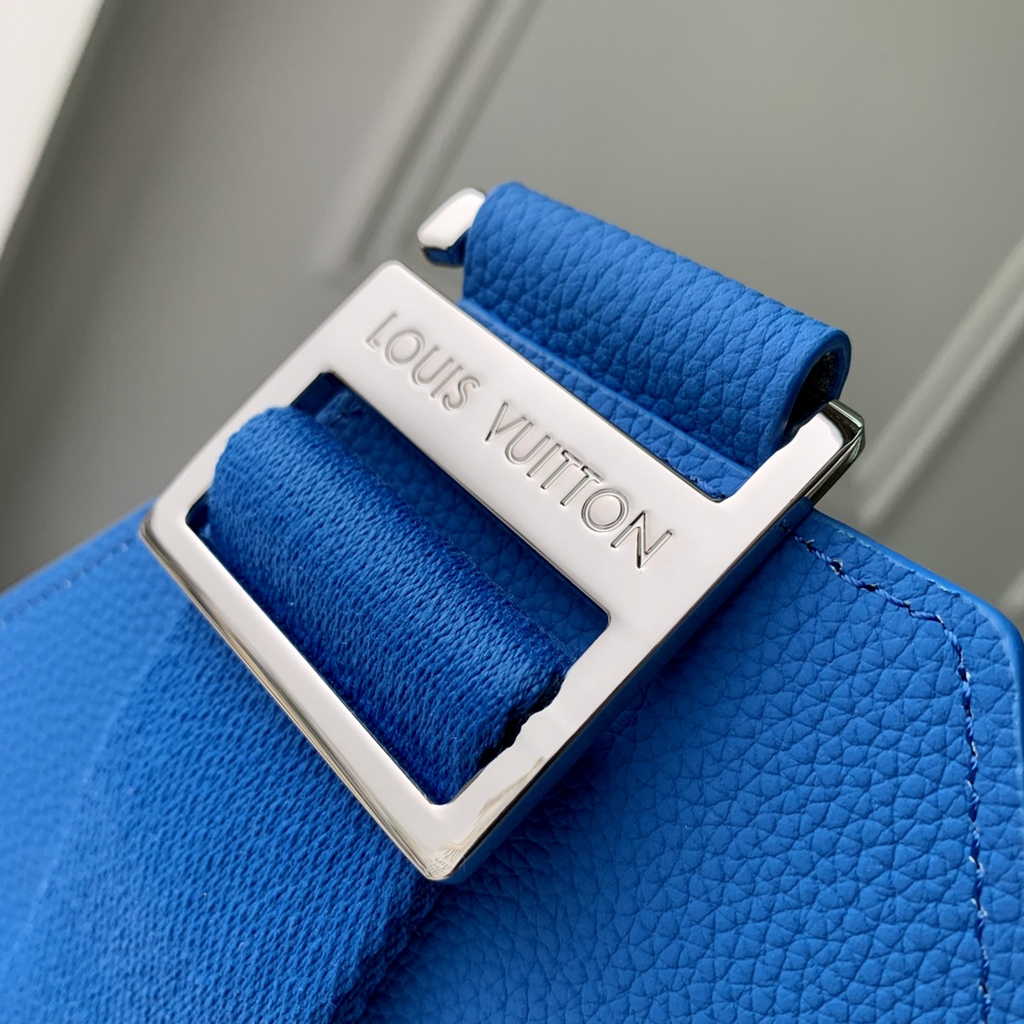 Louis Vuitton M22665 Takeoff Slingbag LV Aerogram Men Blue
