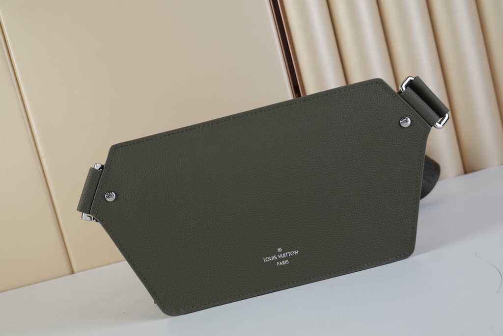 Louis Vuitton M22665 Takeoff Slingbag LV Aerogram Men dark green