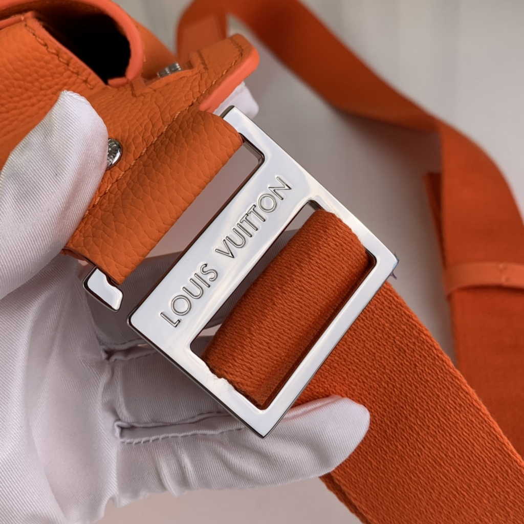 Louis Vuitton M22665 Takeoff Slingbag LV Aerogram Men Orange