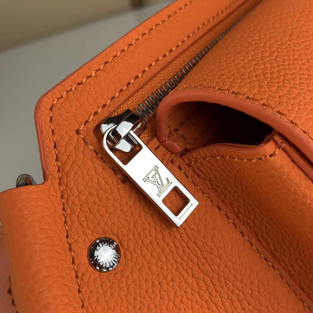 Louis Vuitton M22665 Takeoff Slingbag LV Aerogram Men Orange