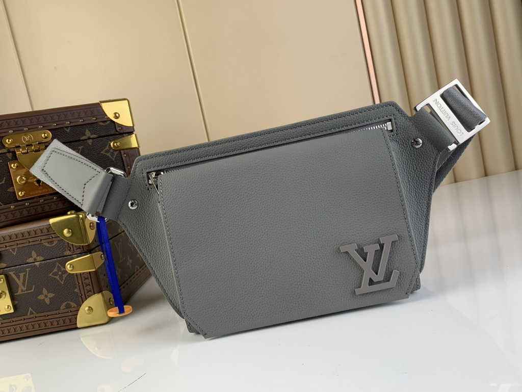 Louis Vuitton M22665 Takeoff Slingbag LV Aerogram Men Gray