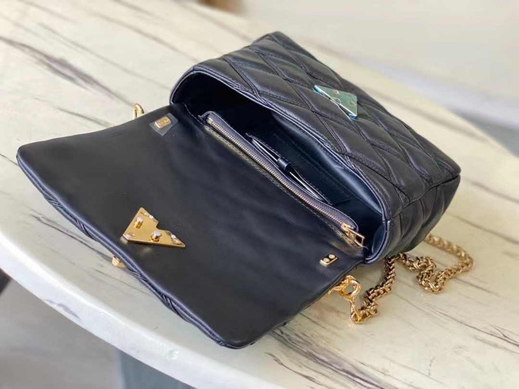 Louis Vuitton M22891 GO-14 MM Malletage Shoulder Bag Black Lambskin
