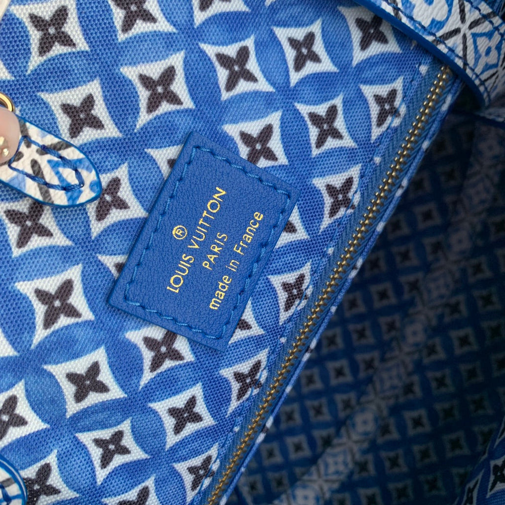 Louis Vuitton M22975 OnTheGo MM Monogram Canvas Blue - Default Title - View 8