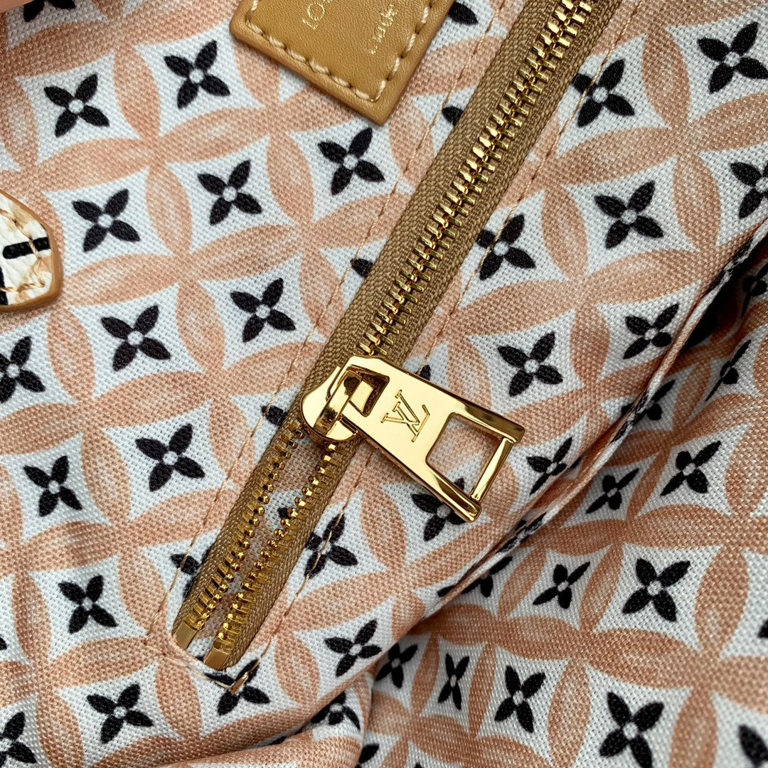 Louis Vuitton M22975 OnTheGo MM Monogram Canvas Beige - Default Title - View 6