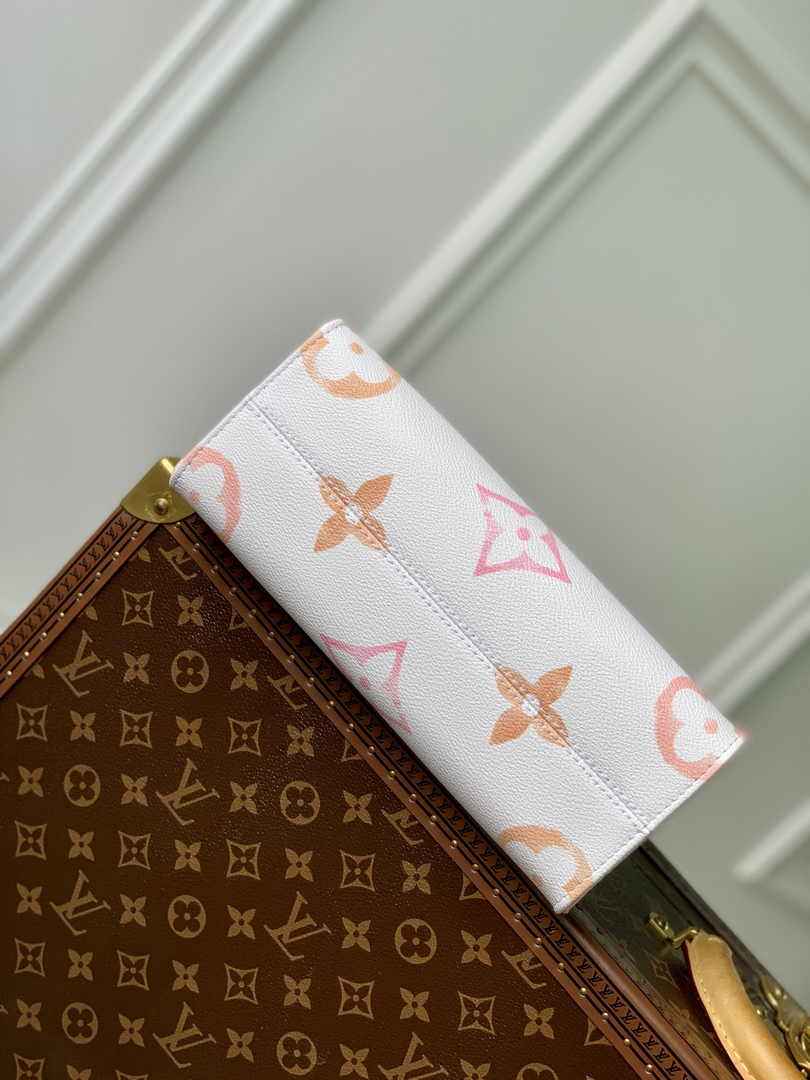Louis Vuitton M22976 OnTheGo PM Tote Bag Beige - Default Title - View 3