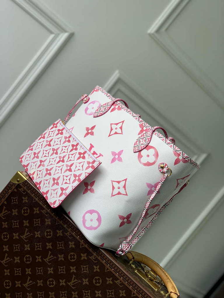 Louis Vuitton M22980 Neverfull MM Tote Bag Pink