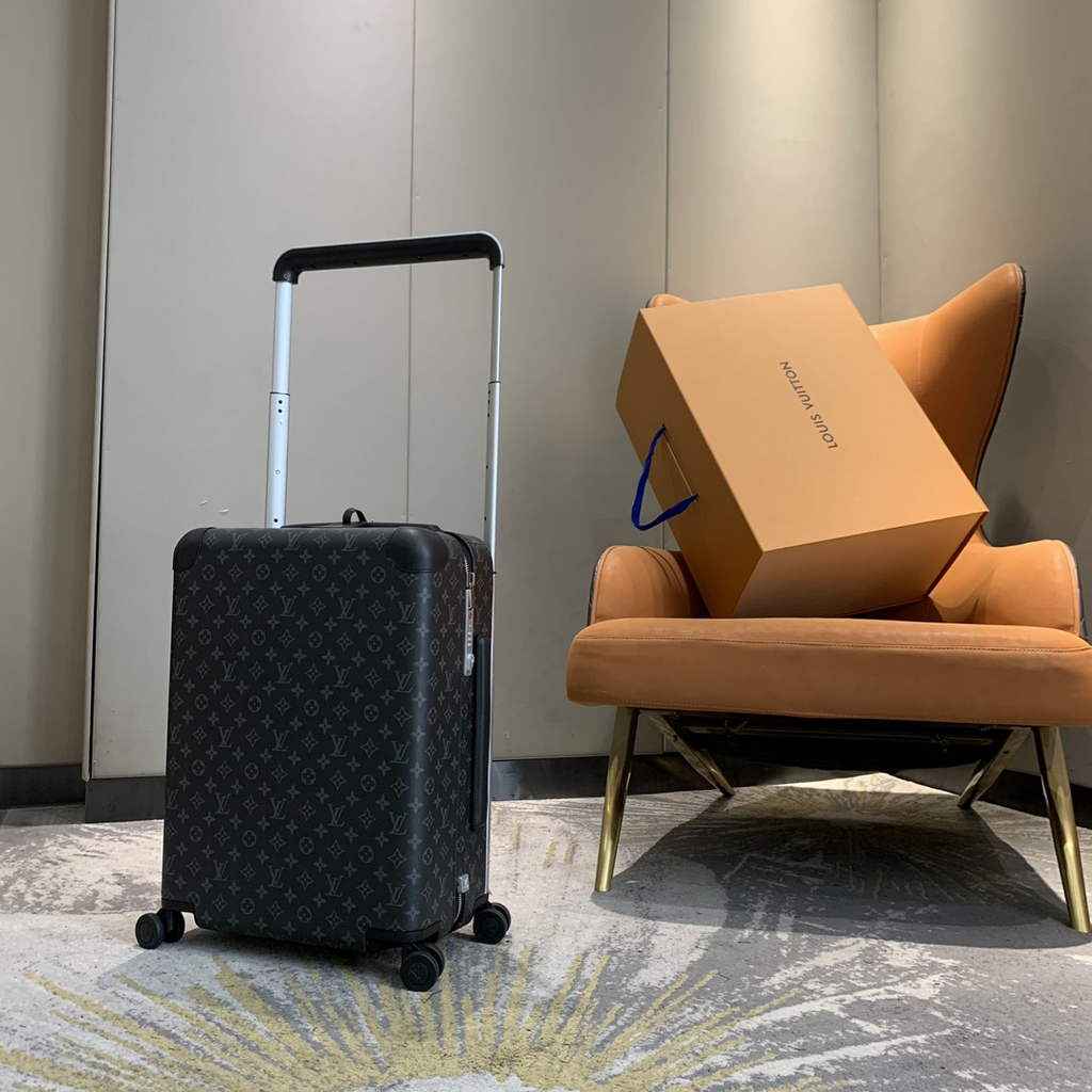 Louis Vuitton M23002 HORIZON 55 Monogram Eclipse