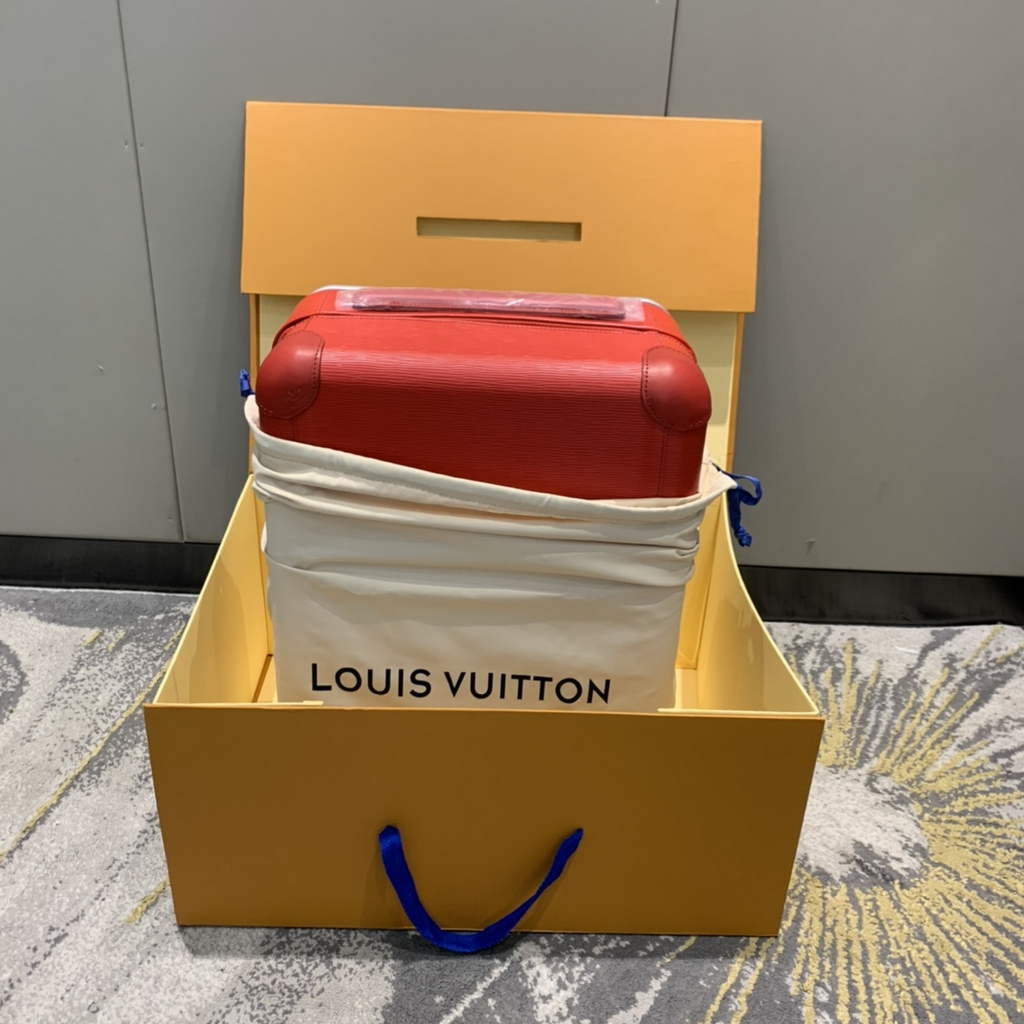 Louis Vuitton M23214 HORIZON 55 Epi Leather