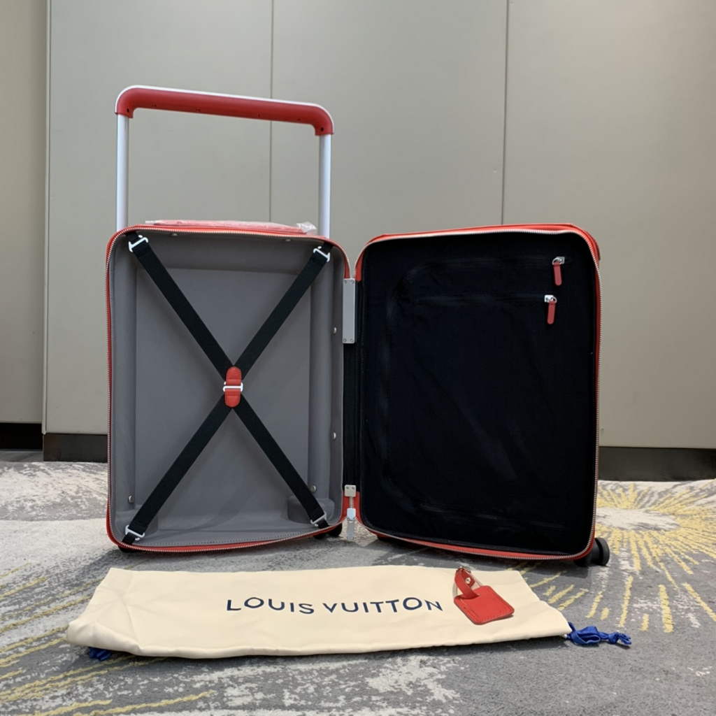 Louis Vuitton M23214 HORIZON 55 Epi Leather