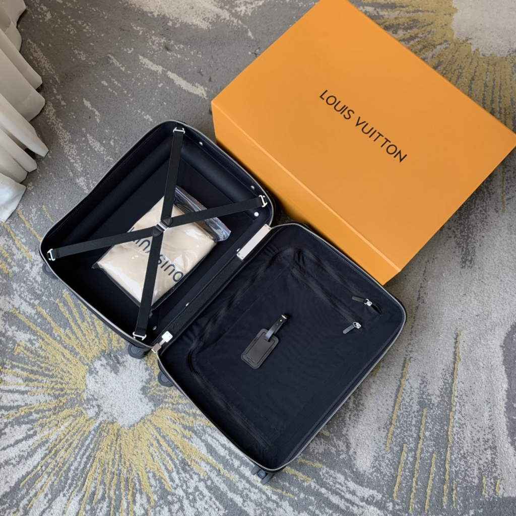 Louis Vuitton M23233 HORIZON 55 Epi Leather
