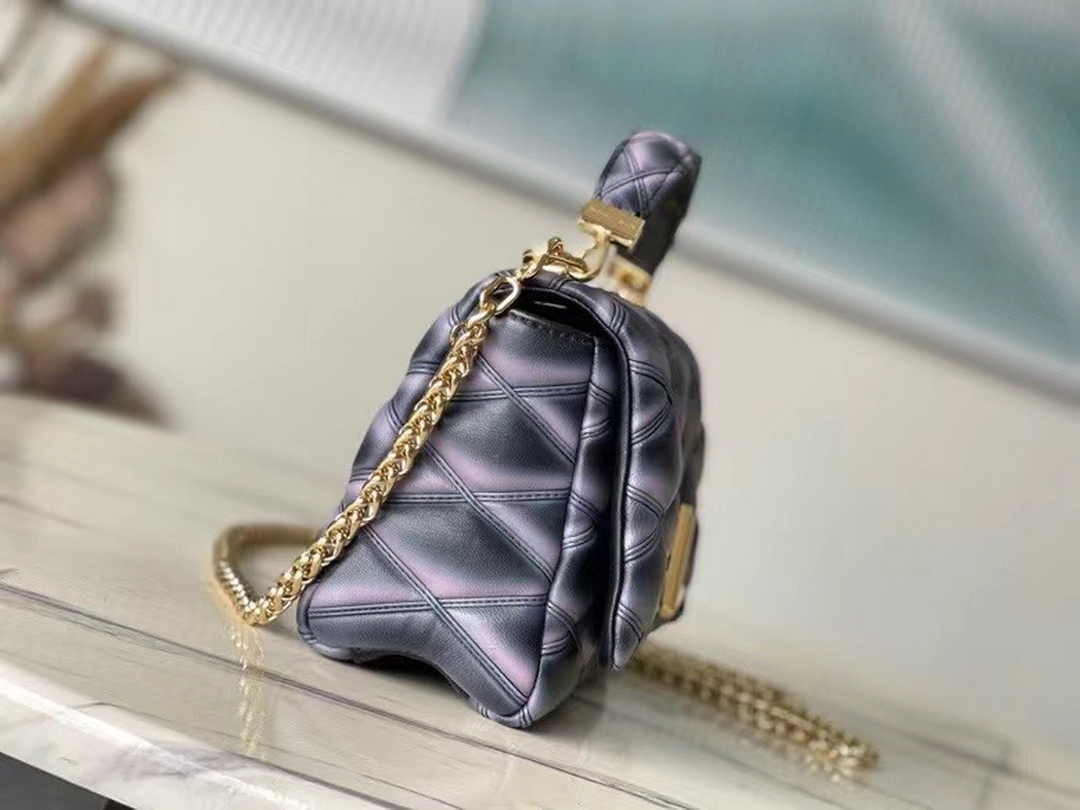 Louis Vuitton M23569 GO-14 MM Malletage Shoulder Bag Black Lambskin