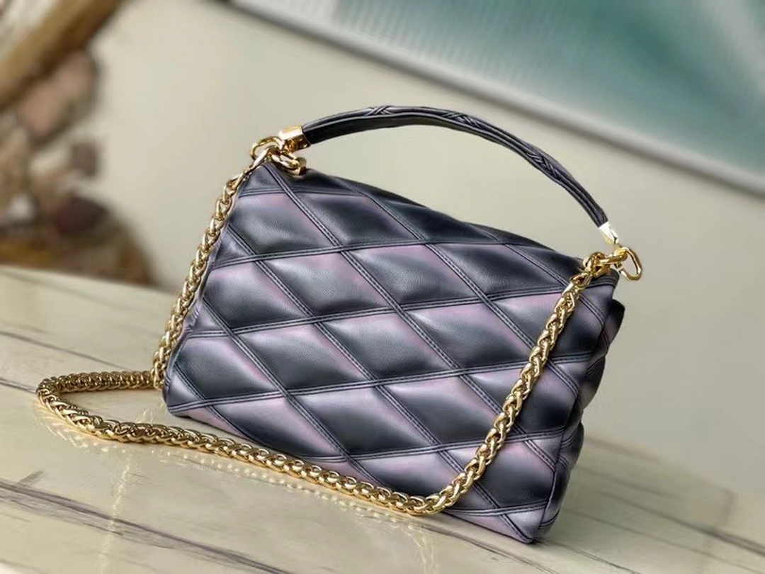 Louis Vuitton M23569 GO-14 MM Malletage Shoulder Bag Black Lambskin