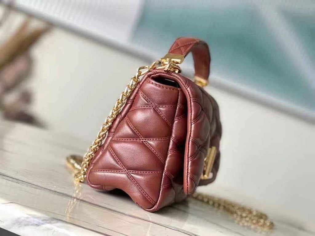 Louis Vuitton M23601 GO-14 MM Malletage Shoulder Bag Tan Lambskin