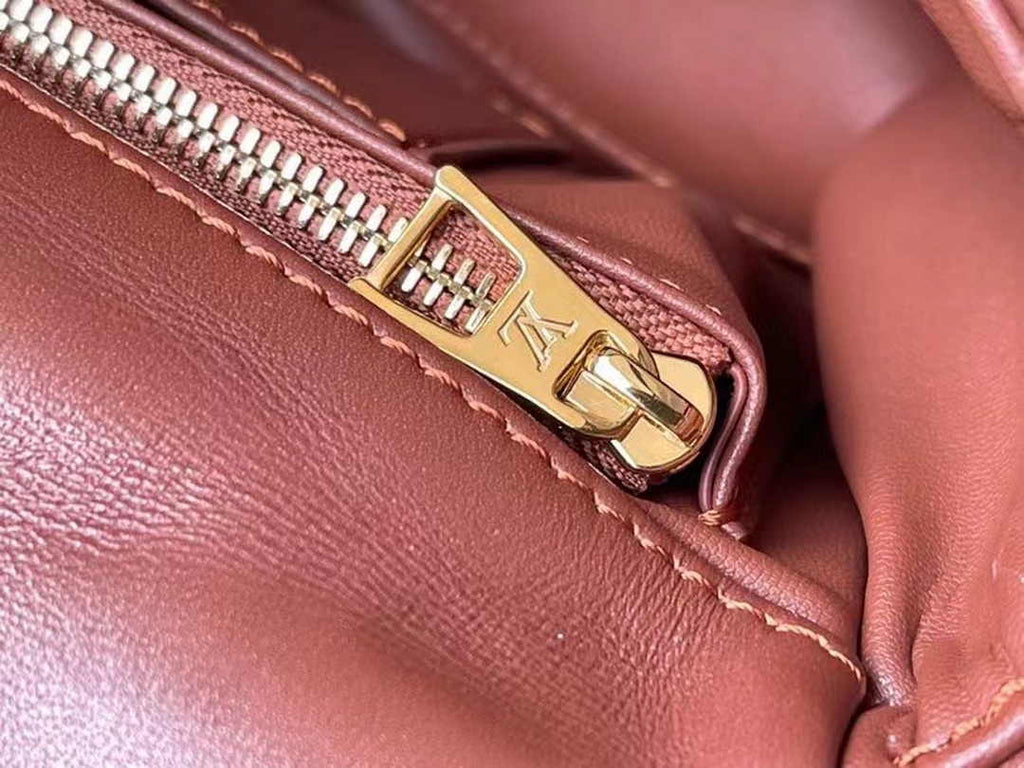 Louis Vuitton M23601 GO-14 MM Malletage Shoulder Bag Tan Lambskin