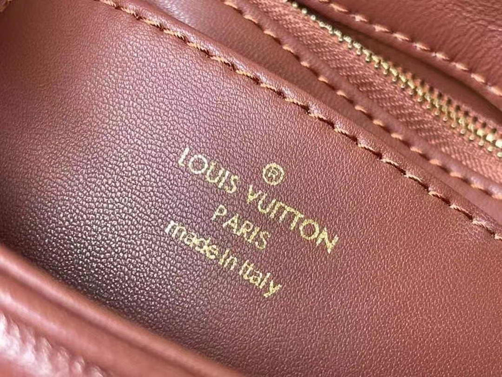 Louis Vuitton M23601 GO-14 MM Malletage Shoulder Bag Tan Lambskin